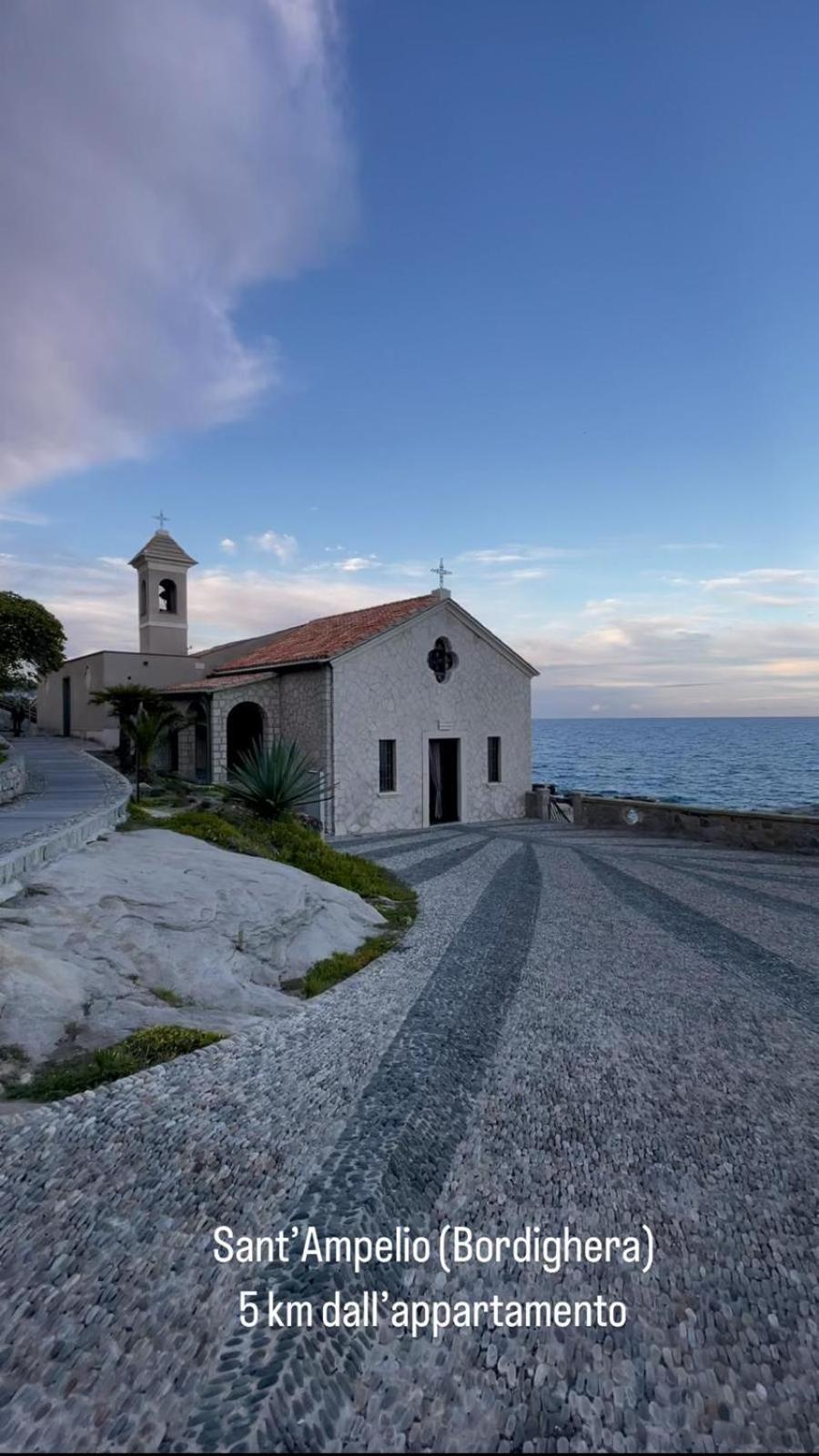 Casa Di Bea Leilighet Ventimiglia Eksteriør bilde